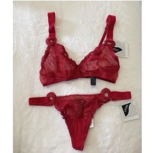 Marchesa For La Perla Bra and Thong Set